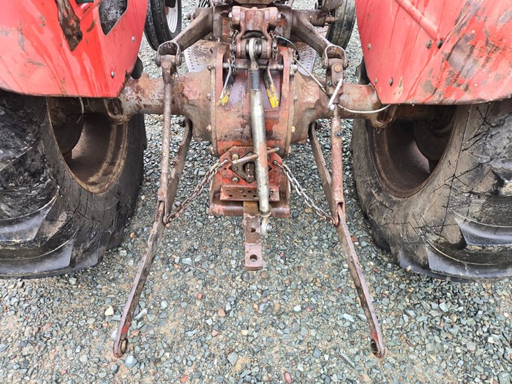 massey-ferguson-35-image-31