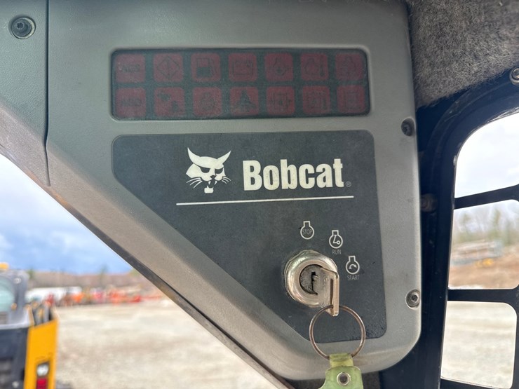 bobcat-t300-image-31