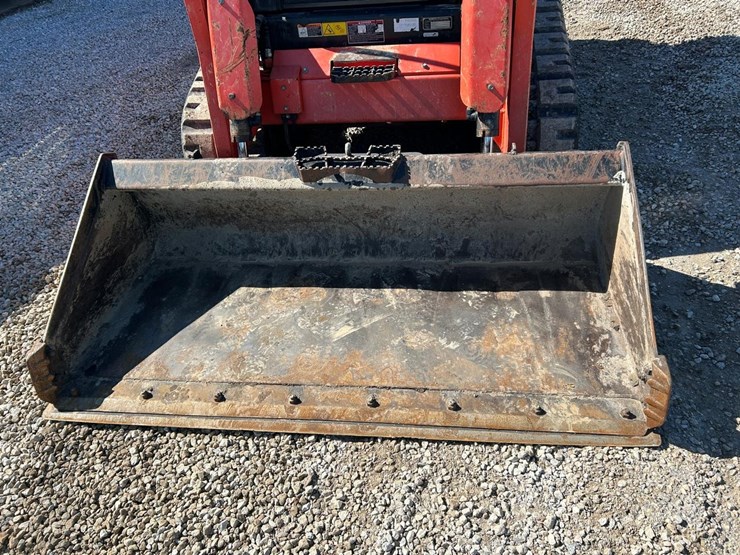 2017-kubota-svl75-2-image-9