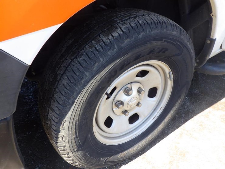 2014-dodge-1500-image-13