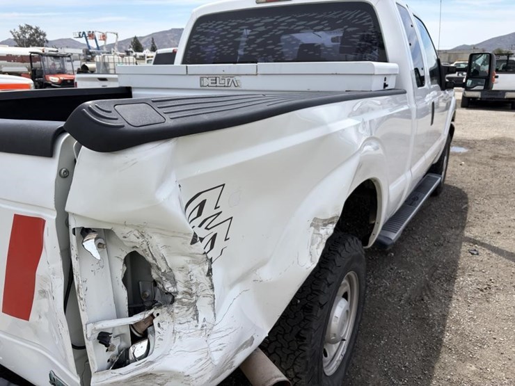 2011-ford-f250-image-5