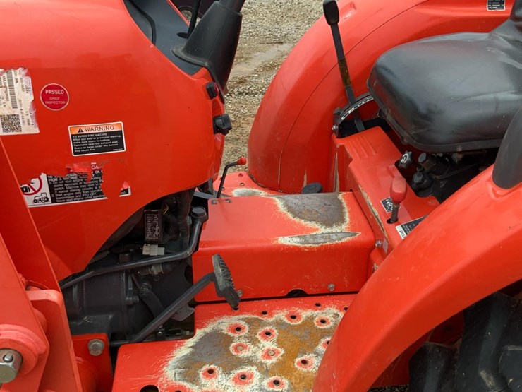 2021-kubota-l2501-image-18