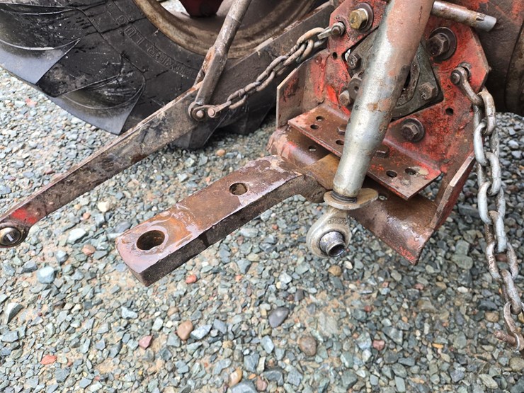 massey-ferguson-35-image-37