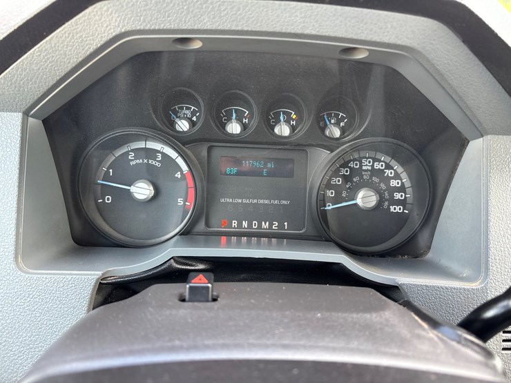 2015-ford-f550-image-13