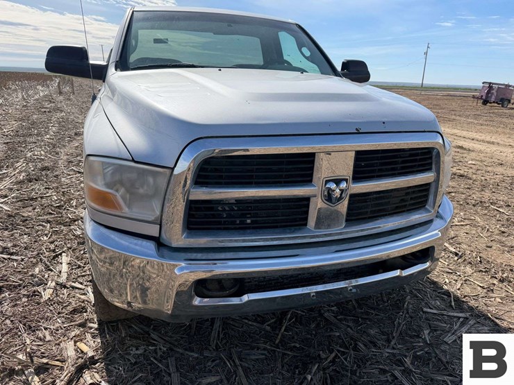 2011-dodge-ram-2500-image-8