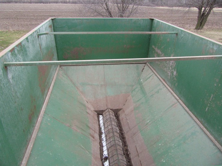 john-deere-400-image-17