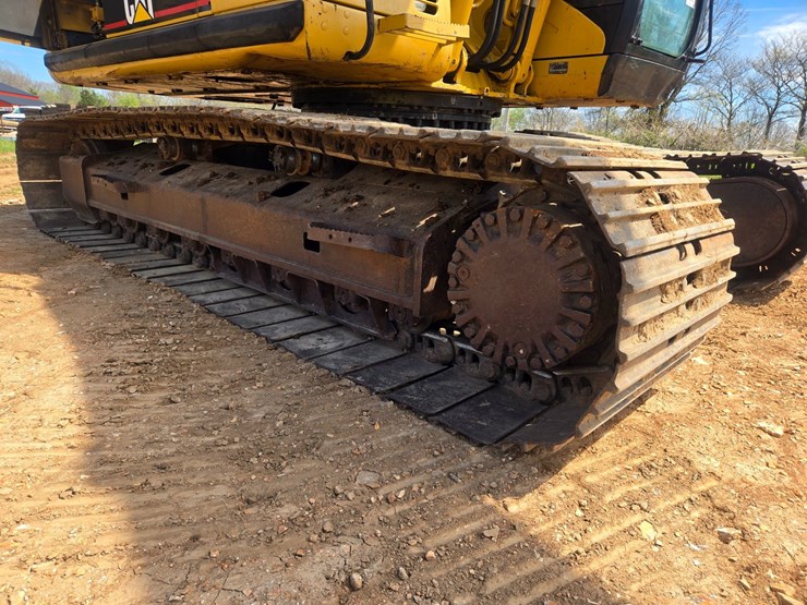 2003-caterpillar-320c-image-75