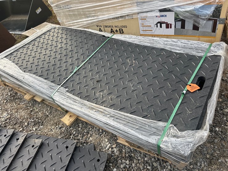 #1905-•-(15)-ground-protection-mats-image-1