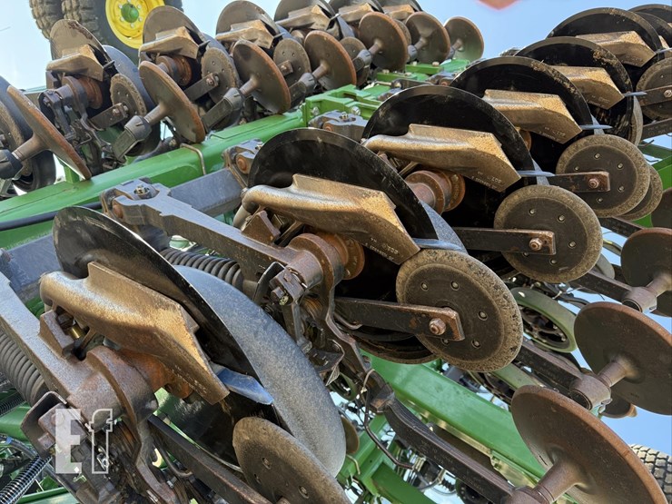 2012-john-deere-1890-image-158