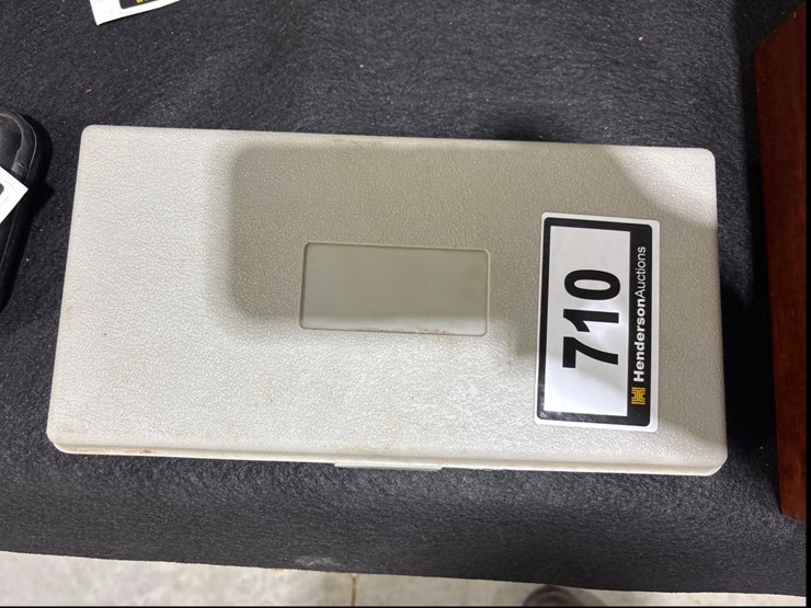 #710-•-screwdriver-set-image-3