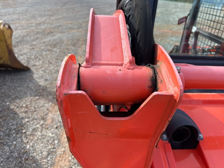 2023-kubota-svl65-2-image-28