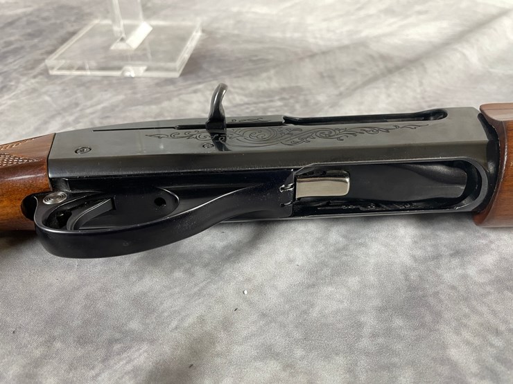 #3134-•-remington-model-1100-12-ga.-semi-automatic-shotgun-sn:-m053220v-(downing,-wi)-image-20