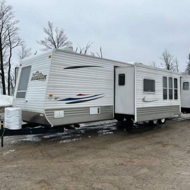 2010 Gulf Stream Innsbruck Supreme Lodge 40TBS T/A