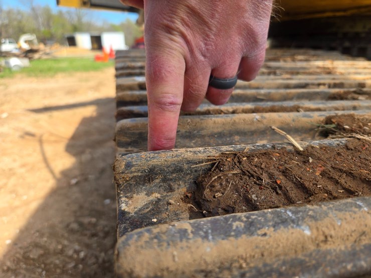 2003-caterpillar-320c-image-82