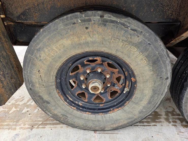 2019-massey-ferguson-8-image-45