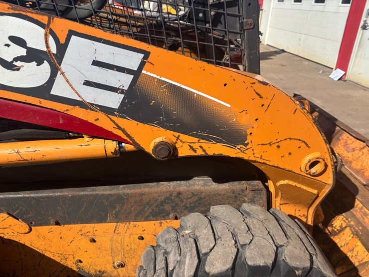 2011-case-sr220-image-19