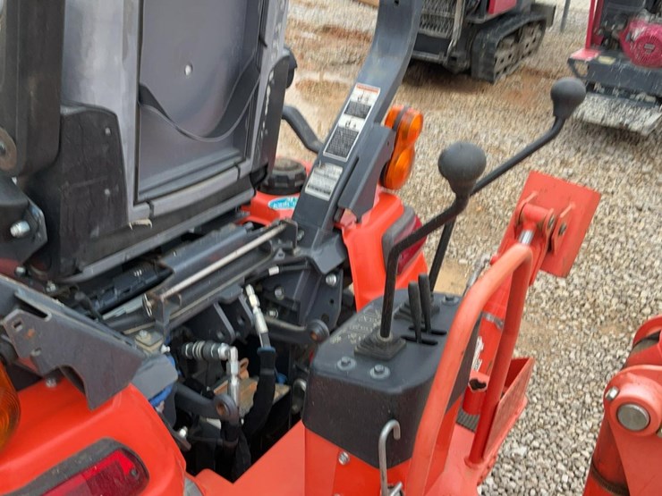 2021-kubota-bx23s-image-32