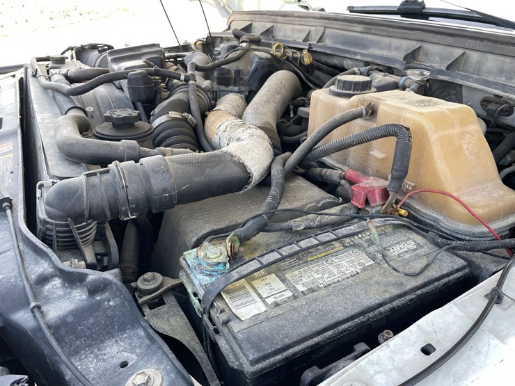 2011-ford-f550-image-70