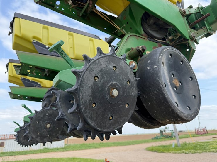 john-deere-1720-image-52