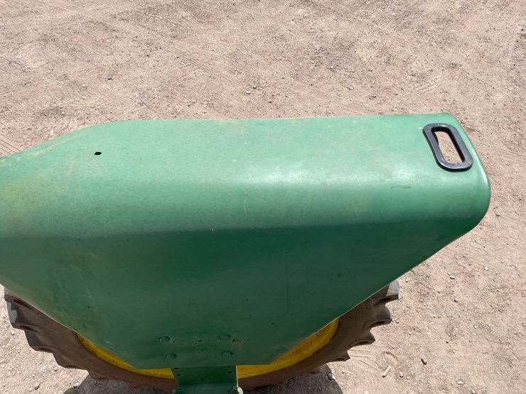 john-deere-3010-image-20