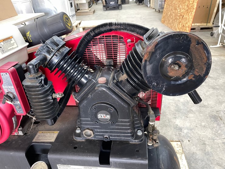 #7556-•-north-star-30-gallon-air-compressor-image-17