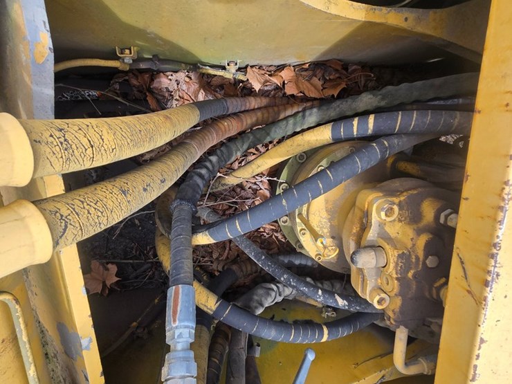 deere-892e-lc-image-36