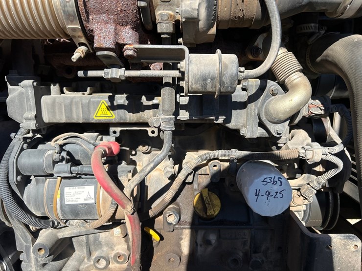 2021-snorkel-660sj-image-50