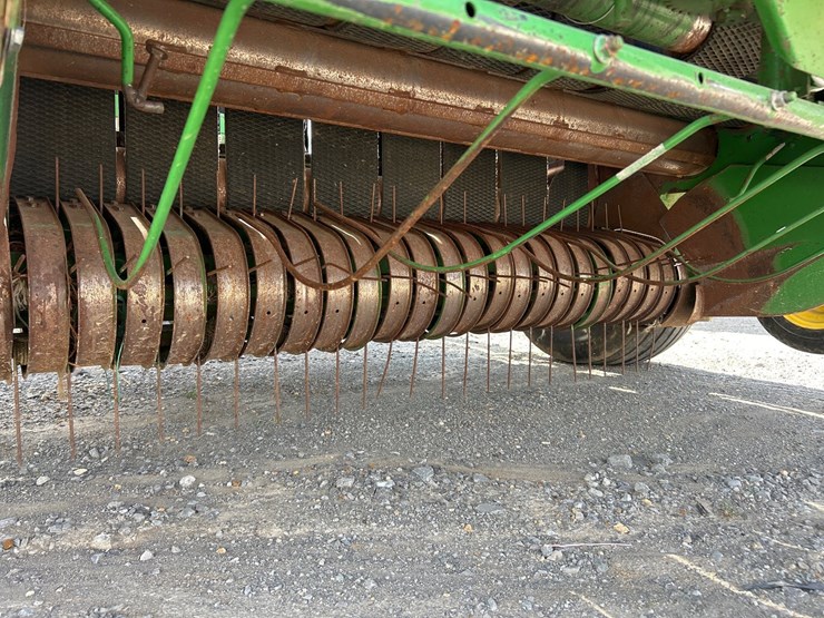 john-deere-535-image-8