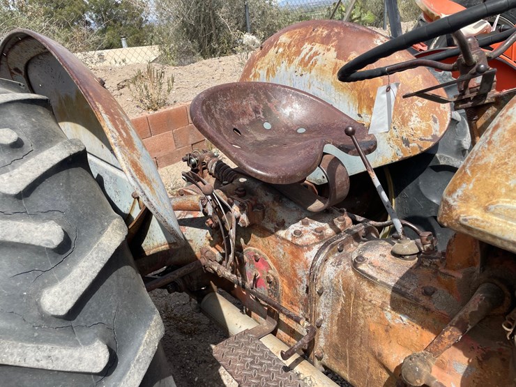 ford-tractor-image-29