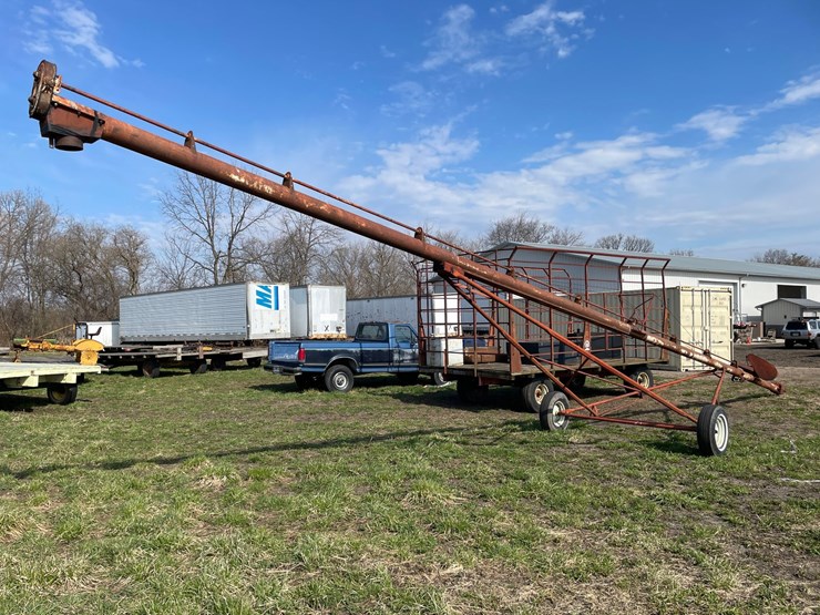 #3099-•-feterl-52'-auger-image-4