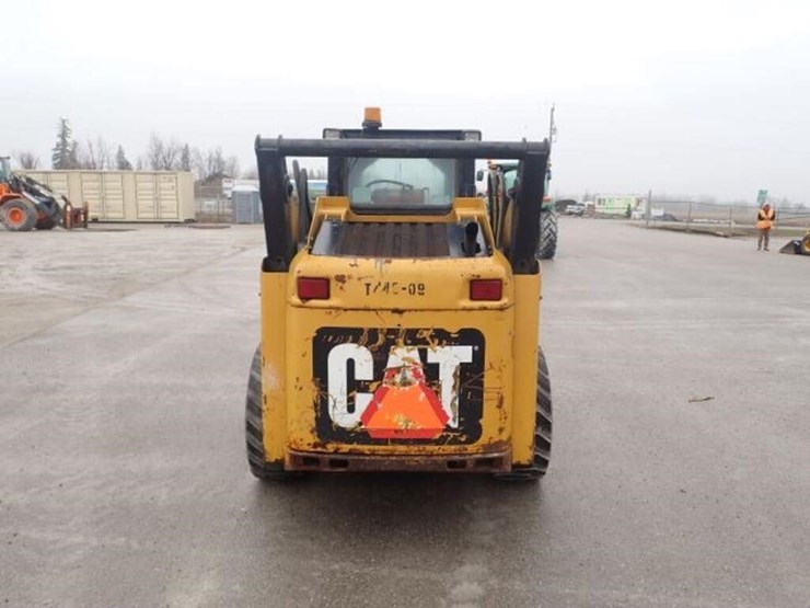 2009-caterpillar-232b-image-6