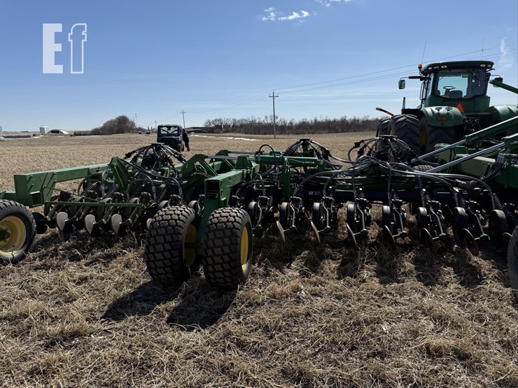 2012-john-deere-1890-image-125