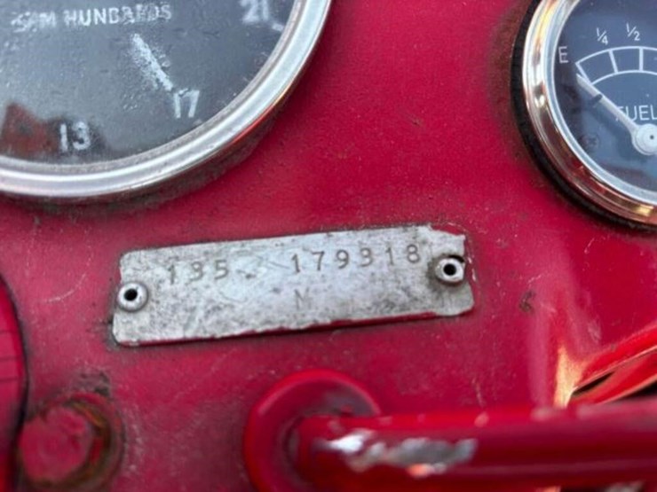 massey-ferguson-135-image-10