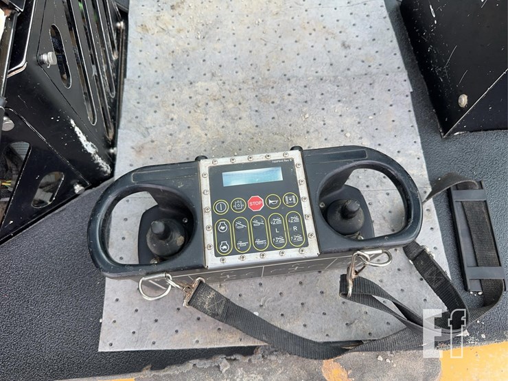 2019-vermeer-navigator-d100x140-series-iii-image-99