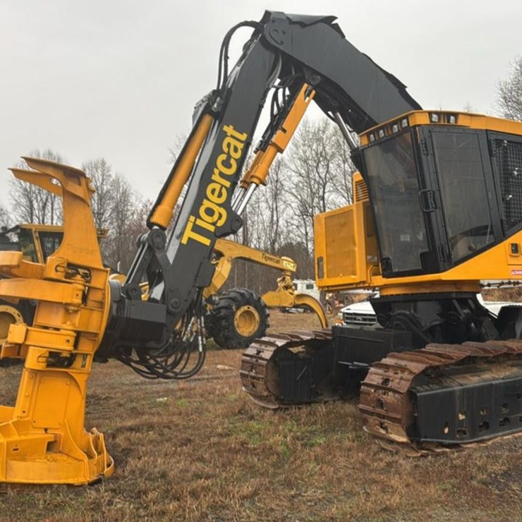 2010 TIGERCAT LX822C