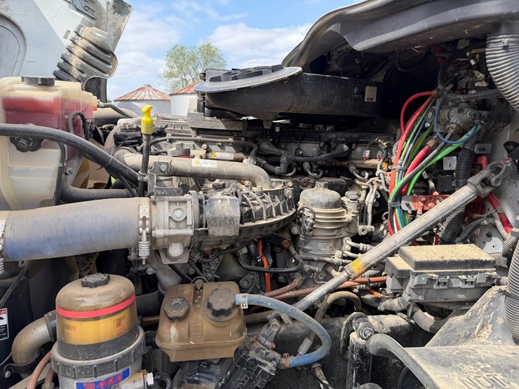 #45283-•-2016-freightliner-cascadia-daycab-truck-tractor-vin:-3akjgedv9gsgy4090-image-42