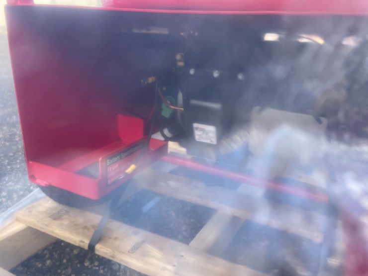 #3089-•-2026-magnum-4000-hot-water-pressure-washer-image-5