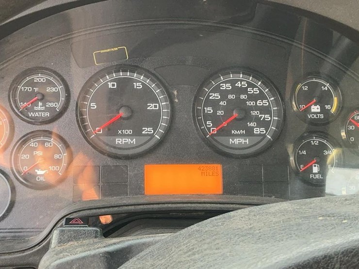 2017-international-prostar-image-31