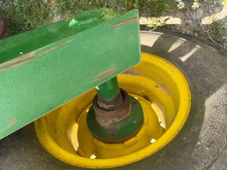 john-deere-1590-image-16