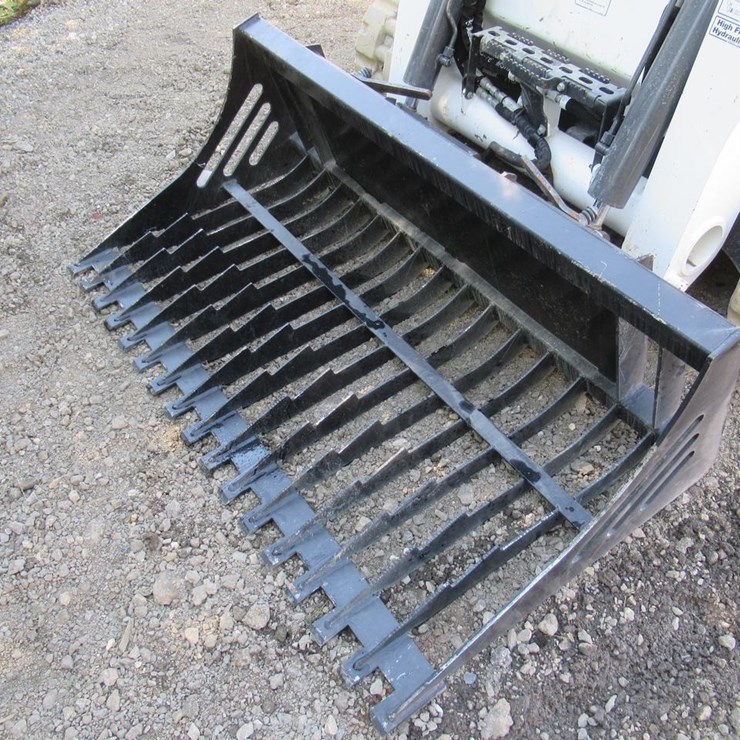 Wildcat 68" Skid Steer Skeleton Bucket