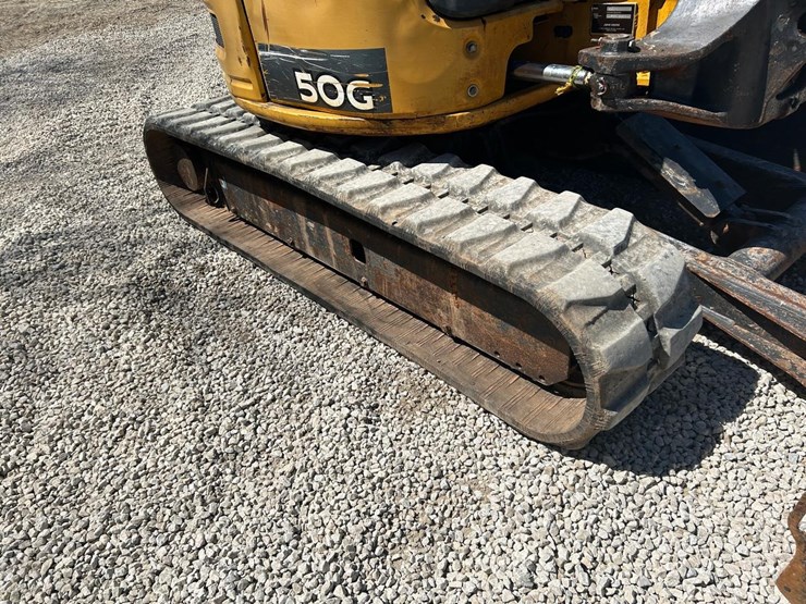 2015-deere-50g-image-11