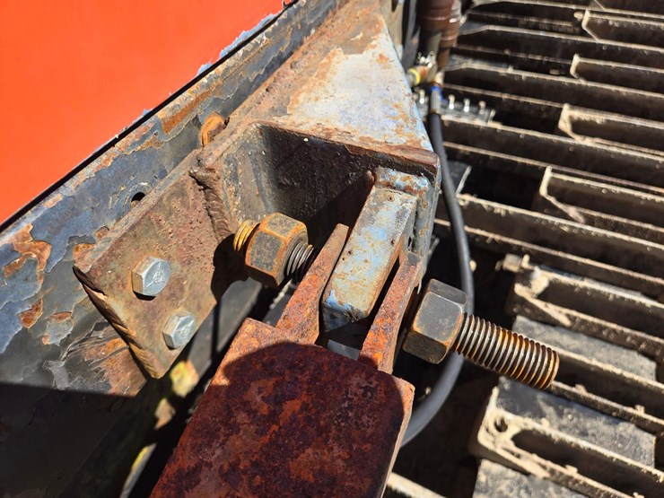 caterpillar-3208-image-25