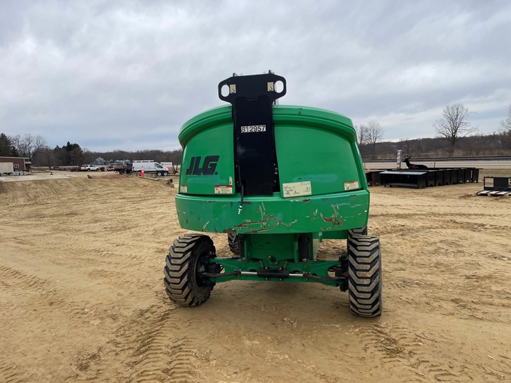 2016-jlg-400s-image-6