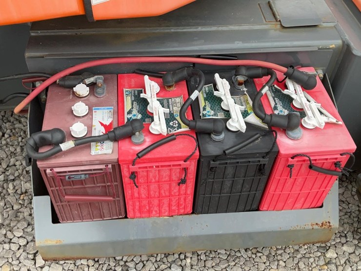 #306-•-2016-snorkel-46'-electric-articulated-boom-lift-image-28