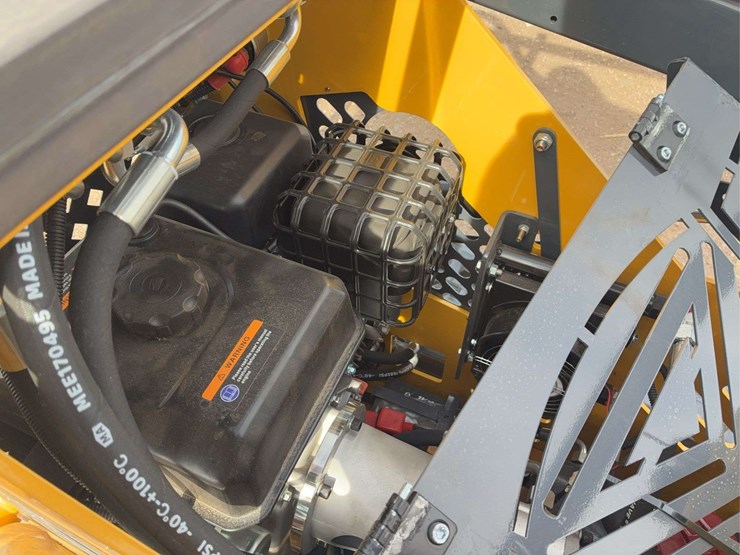 mini-2025-sdll60-skid-steer-image-12