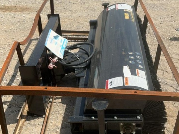 #180-•-atg-broom-attachment-image-4