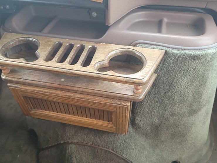 1992-ford-e150-image-43