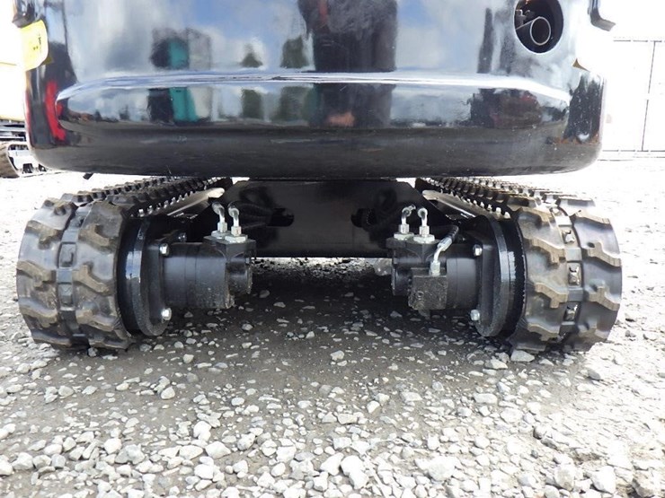 2026-vicsec-20-hydraulic-excavator-image-18