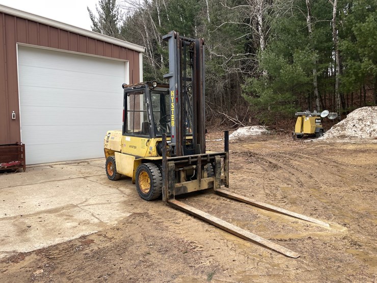 #7518-•-hyster-x110xl-forklift-image-3