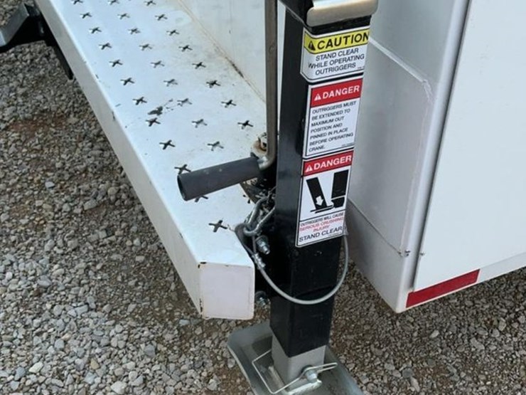 2022-dodge-3500-image-48